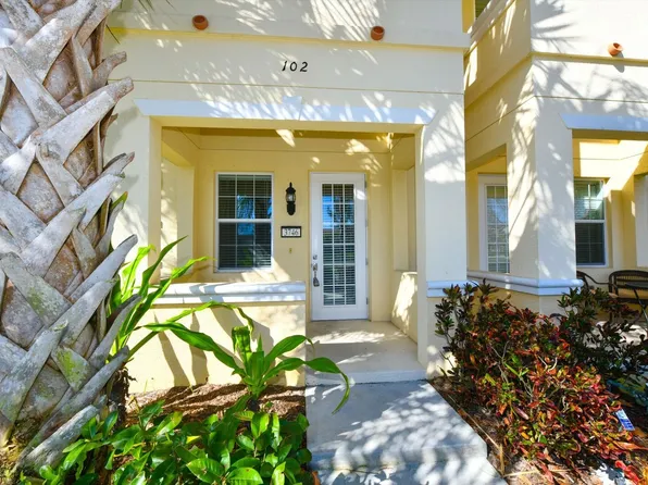 3746 E 82nd Avenue Cir #E102, Sarasota, FL 34243