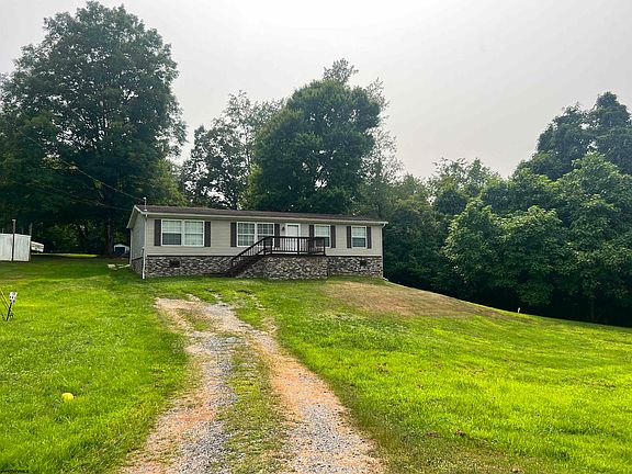 2nd image of 1616 Angel Ln