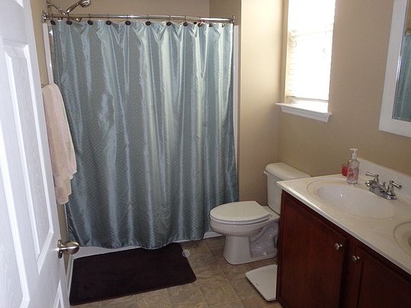 5th image of 2988 Nantuckett Ave