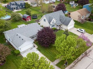 2515 Revilla Dr, Northwood, OH