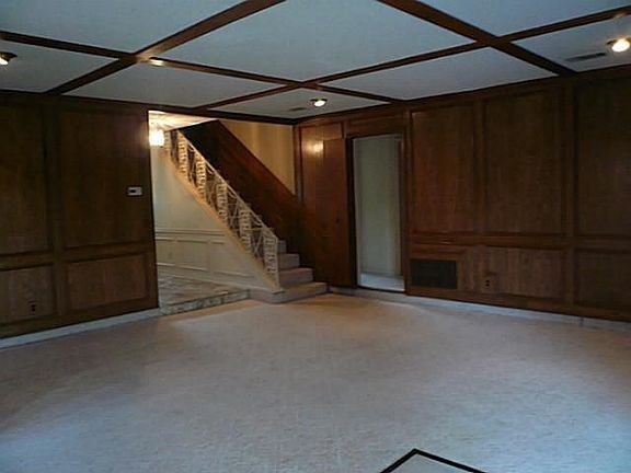 5th image of 9759 Burney Dr
