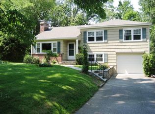 16 Pleasant Rise, Brookfield, CT 06804