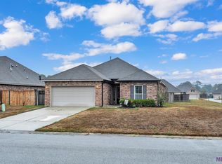 23130 Christmas Dr, Denham Springs, LA 70726