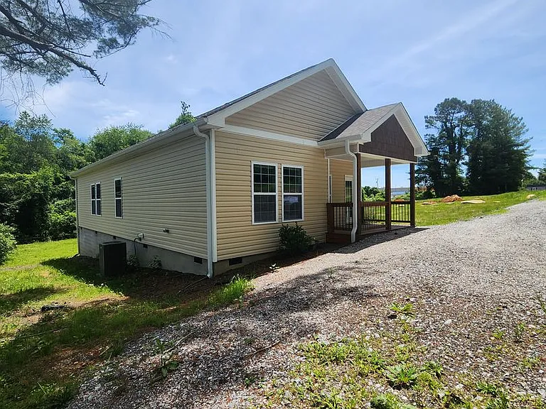 68 Brevard Knoll Dr — Photo 3