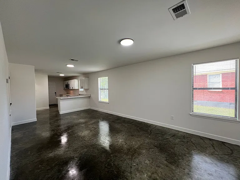 3552 Yokley Rd — Photo 5