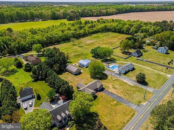 2nd image of 28878 Walker Rd