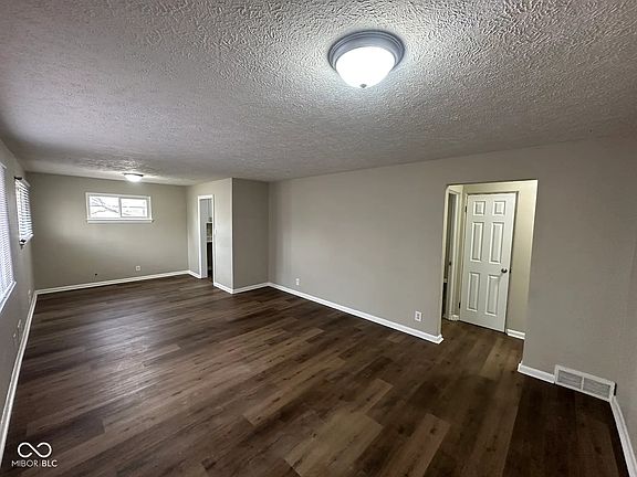4th image of 3851 N Campbell Ave
