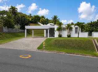 Calle Sol URB PUERTAS DEL SOL #B2, FAJARDO, PR 00738