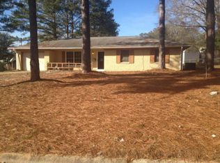 158 Spruce Ln, Ozark, AL 36360