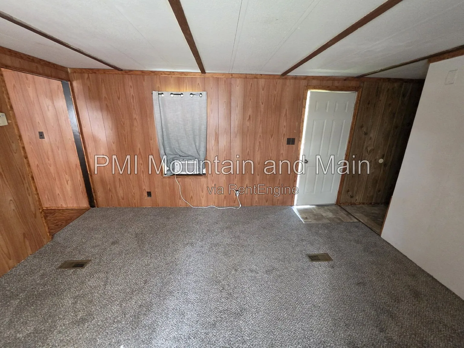 3 bed, 2.0 bath, $1,395 — Photo 4