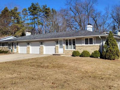 1941 BELMONT DRIVE, Green Bay, WI, 54304