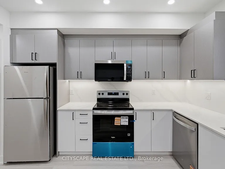 587 Oakwood Ave #1 — Photo 14
