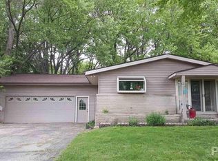 21 Waibel Rd, Bartonville, IL 61607