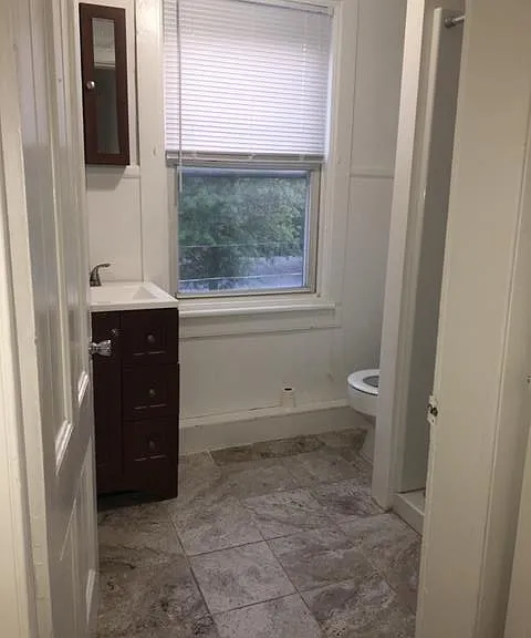 13 Benton Ave — Photo 13