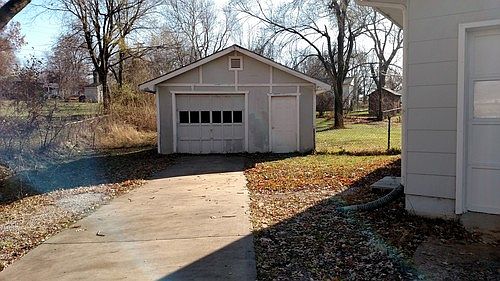 2nd image of 11311 E 50th Ter