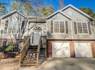 715 Durham Ridge Dr NW, Lilburn, GA 30047