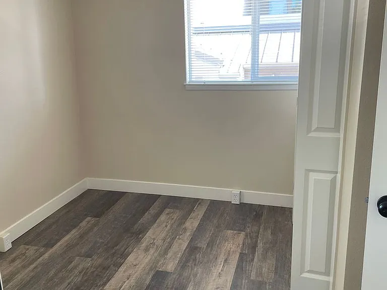 869 San Benito St — Photo 7