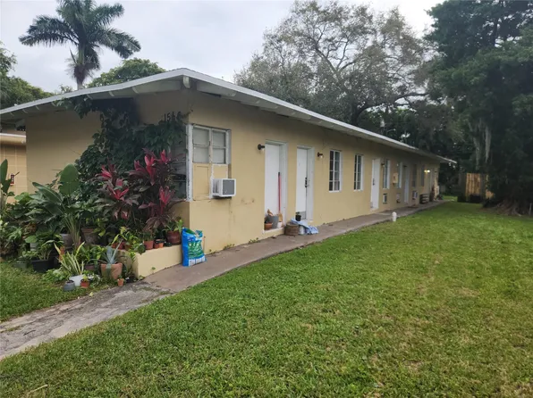 1546 NE 111th St APT 2, Miami, FL 33161
