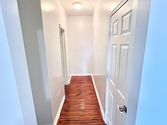 3rd image of 470 Park Ave APT L34