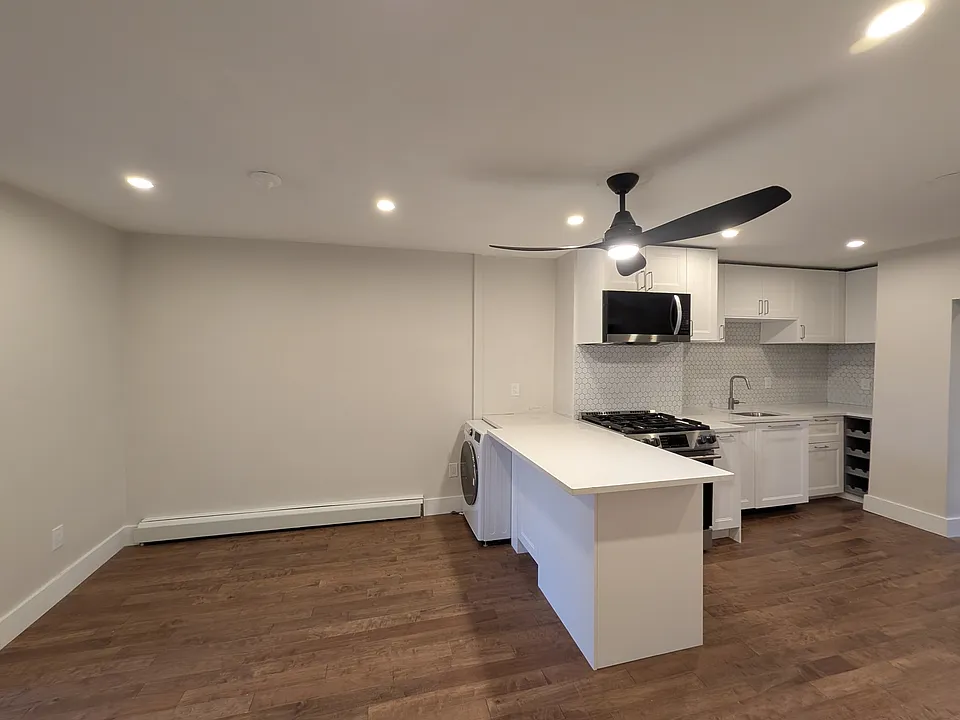 91 Marginal St #1