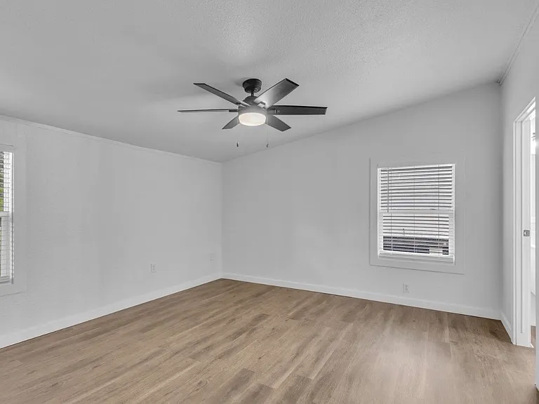 431 N Hill Rd — Photo 11
