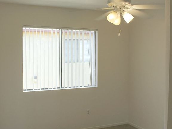 2nd image of 1767 Elm Ave