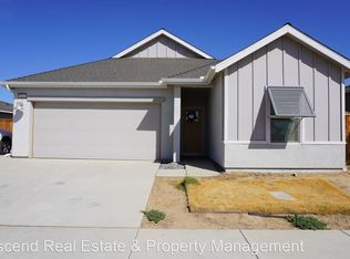 9604 Cotton Creek Dr, Shafter, CA 93263