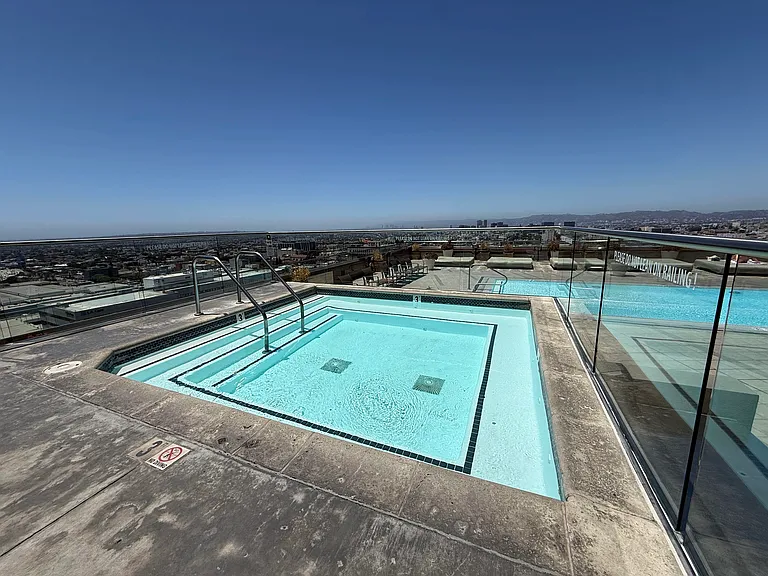 1100 Wilshire Blvd #2005 — Photo 21