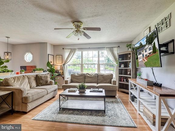 5th image of 119 Rebecca Dr