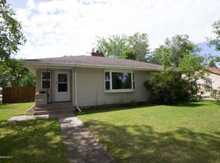 325 Kneale Ave N, Thief River Falls, MN 56701