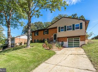 9110 Tandom Dr, Fort Washington, MD 20744