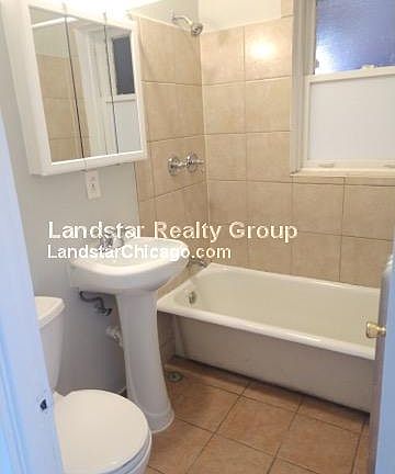 2nd image of 3818 N Kedzie Ave #2S