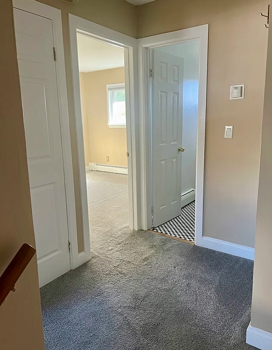 3 Fishkill Glen Dr — Photo 2