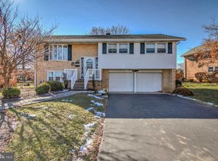 1110 Whitfield Blvd, Reading, PA 19609