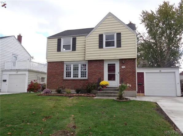 132 June Rd, Buffalo, NY 14217