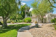 Mission Hills Dr-S0909-001