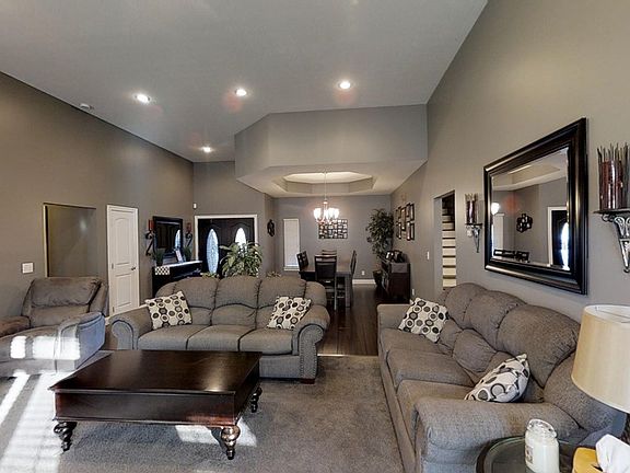 5th image of 182 Valley View Ln