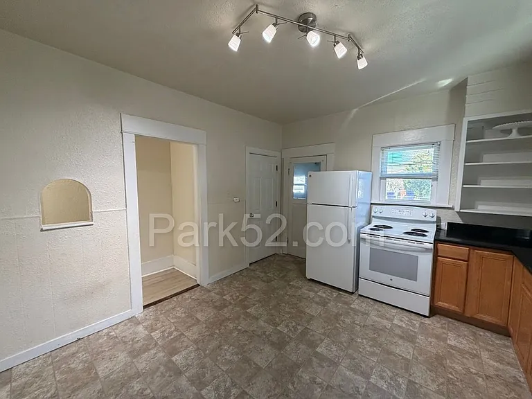 1711 S 9th St #A — Photo 16