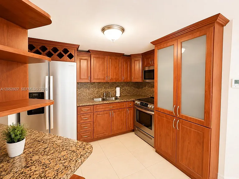 825 Brickell Bay Dr #1245 — Photo 7