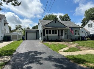446 81st St, Niagara Falls, NY
