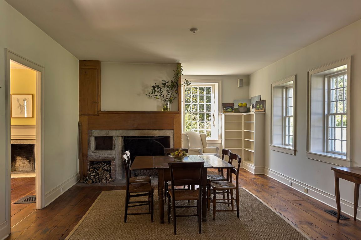 Copy of Kitchen w FP to sitting room