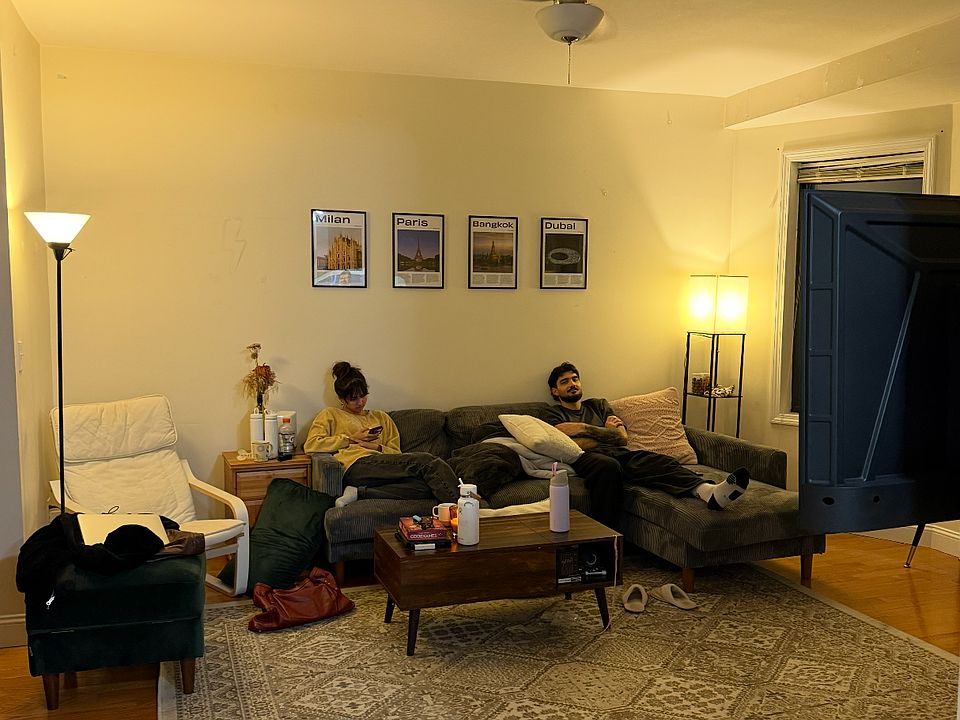 1st image of 74 Symphony Rd APT 1