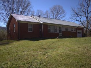 764 Davidson Ridge Rd, Thorn Hill, TN 37881