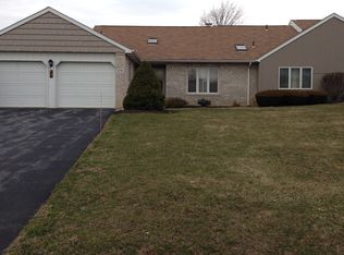 5751 Tavistock Ln, Macungie, PA 18062