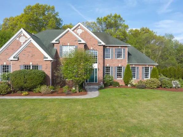 30 Morgan Dr, North Grafton, MA 01536