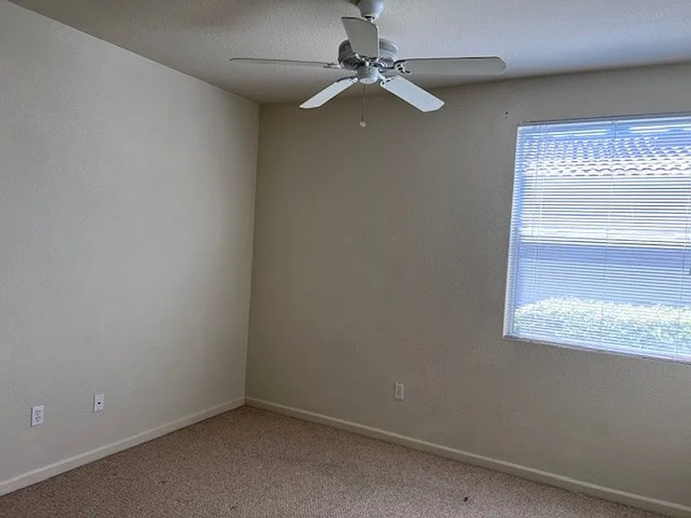 5201 Laguna Oaks Dr #169 — Photo 7