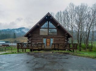 8407 Highway 19e, Roan Mountain, TN 37687