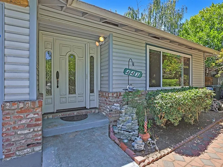 443 Central Ave — Photo 19