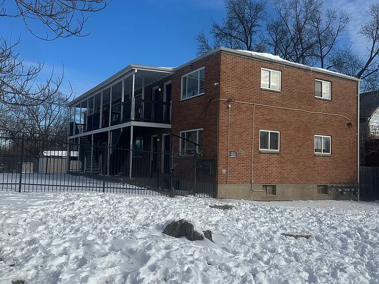 3113 Chippewa St #A — Photo 5