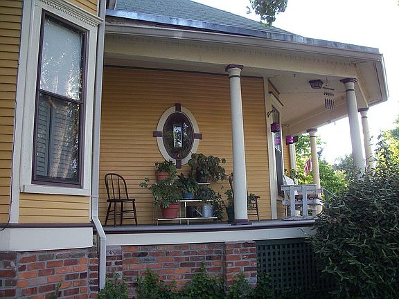 Front Porch from 16th